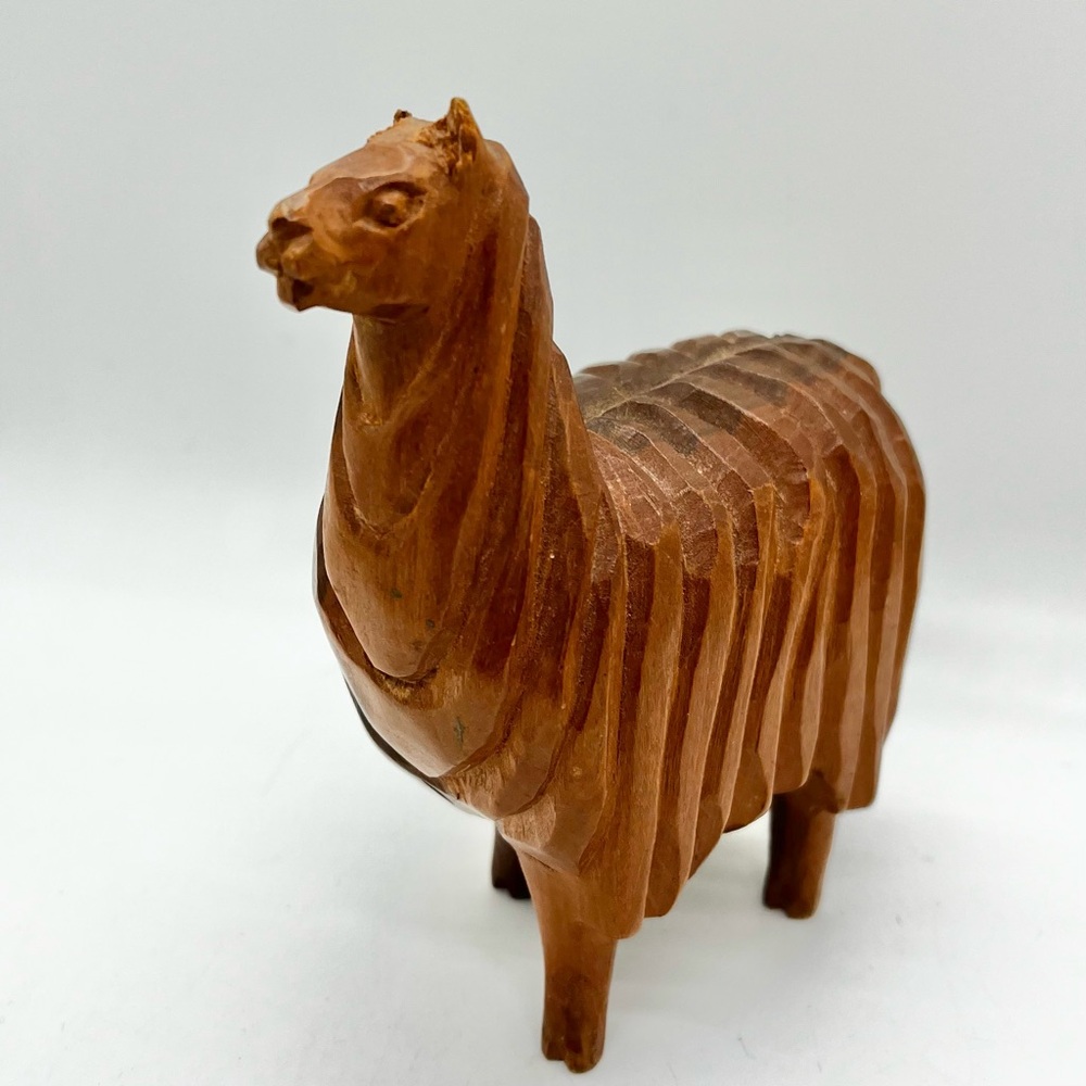 Wooden Llama Sculpture Home Tabletop Shelf Decor - Picture 2 of 7